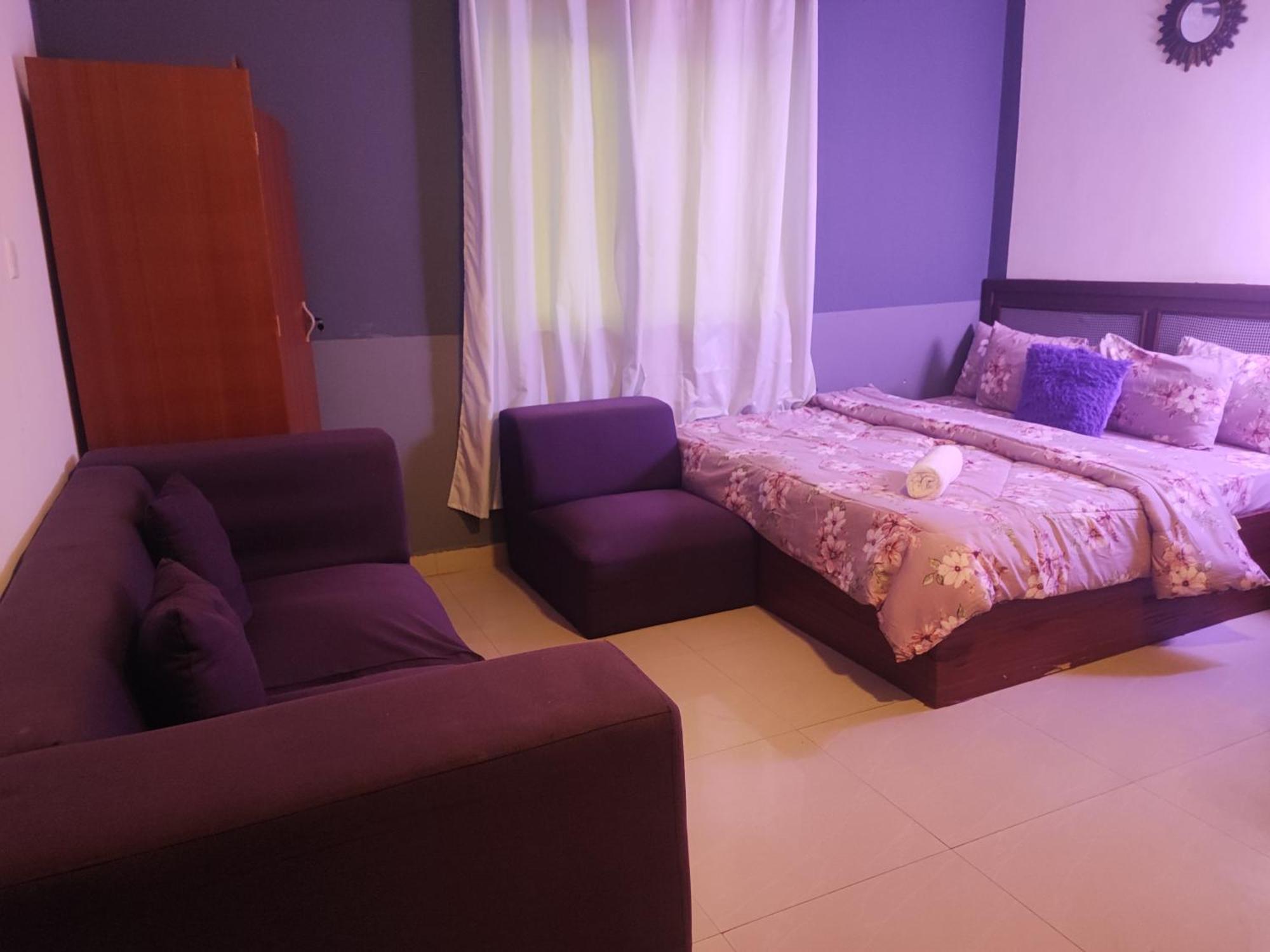 Отель Ellisa Hospitality And Spa Аккра Экстерьер фото
