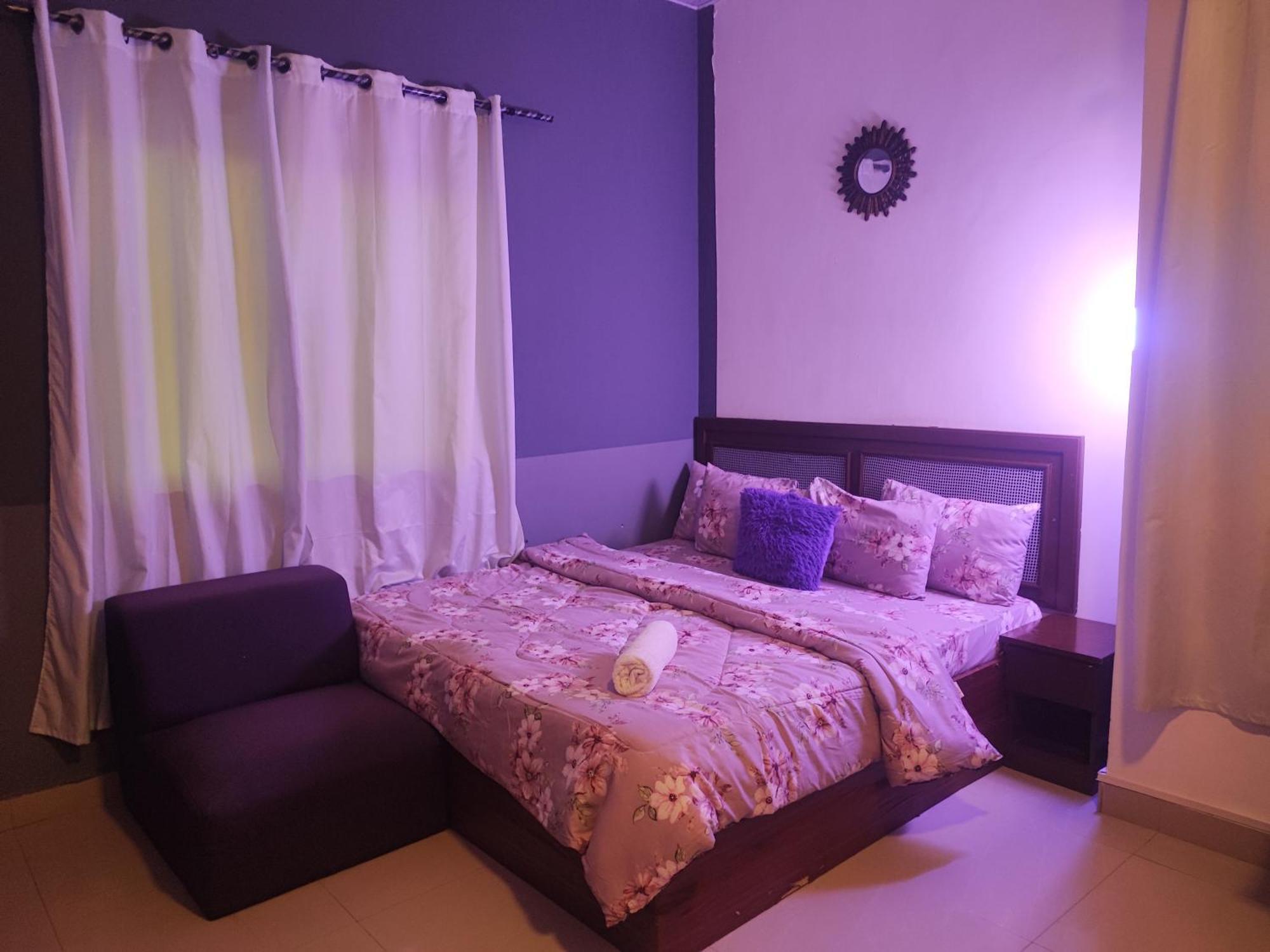 Отель Ellisa Hospitality And Spa Аккра Экстерьер фото